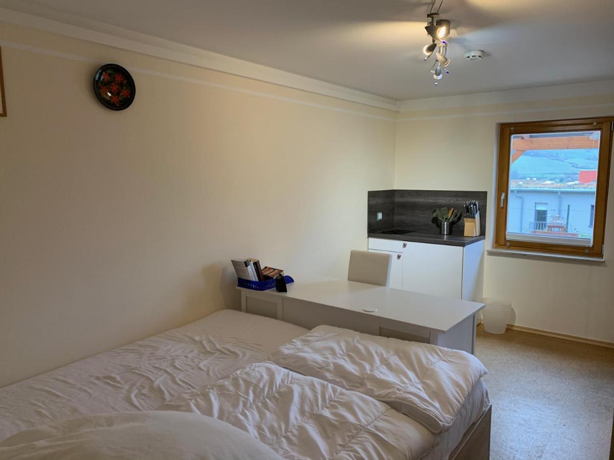 Romantische Ferienwohnung Mit Fantastischem Ausblick, Pool Und Gartensauna Jena Exteriér fotografie